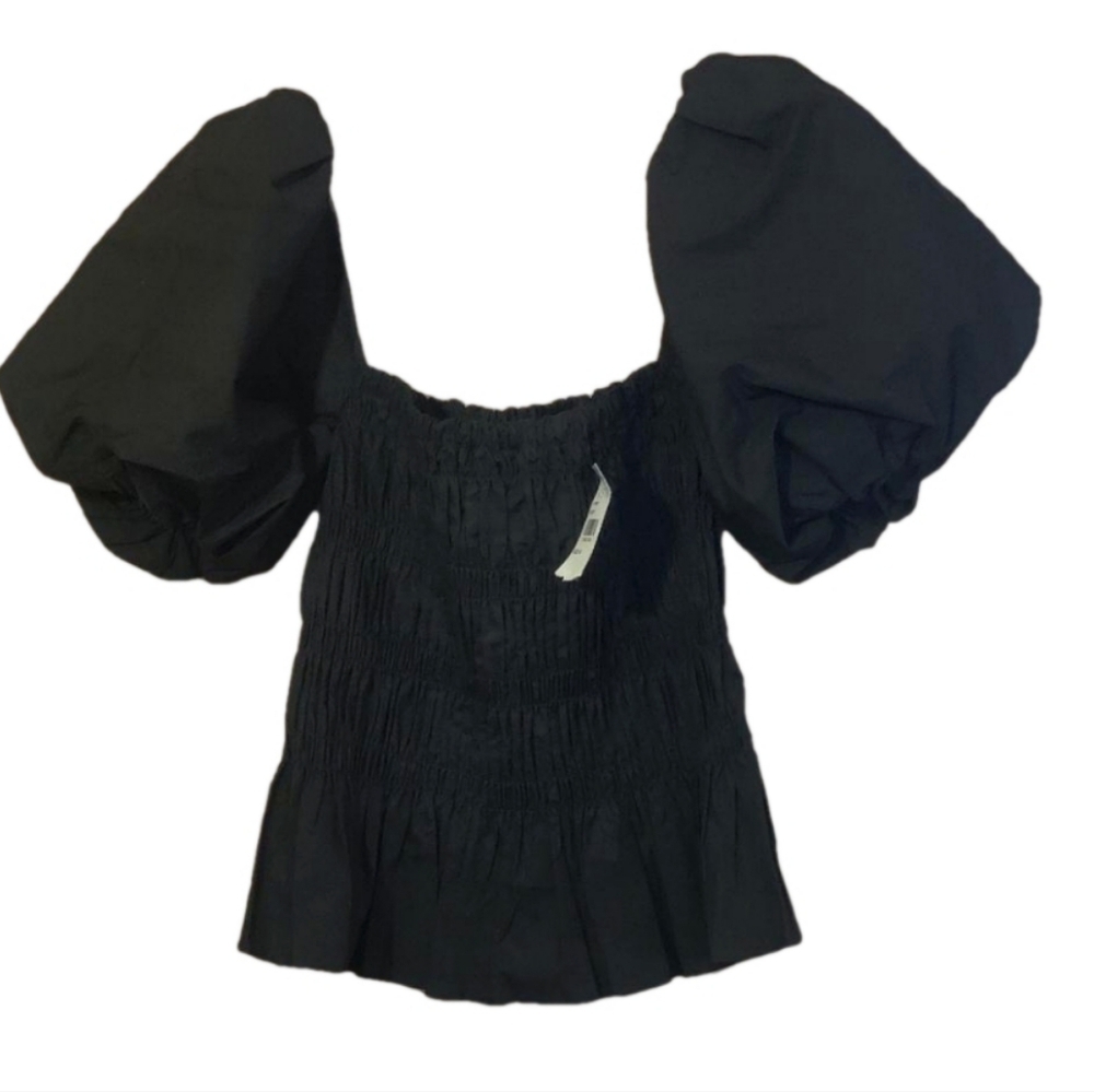 ASTR Savina Puff Sleeve Top NWT Size Medium